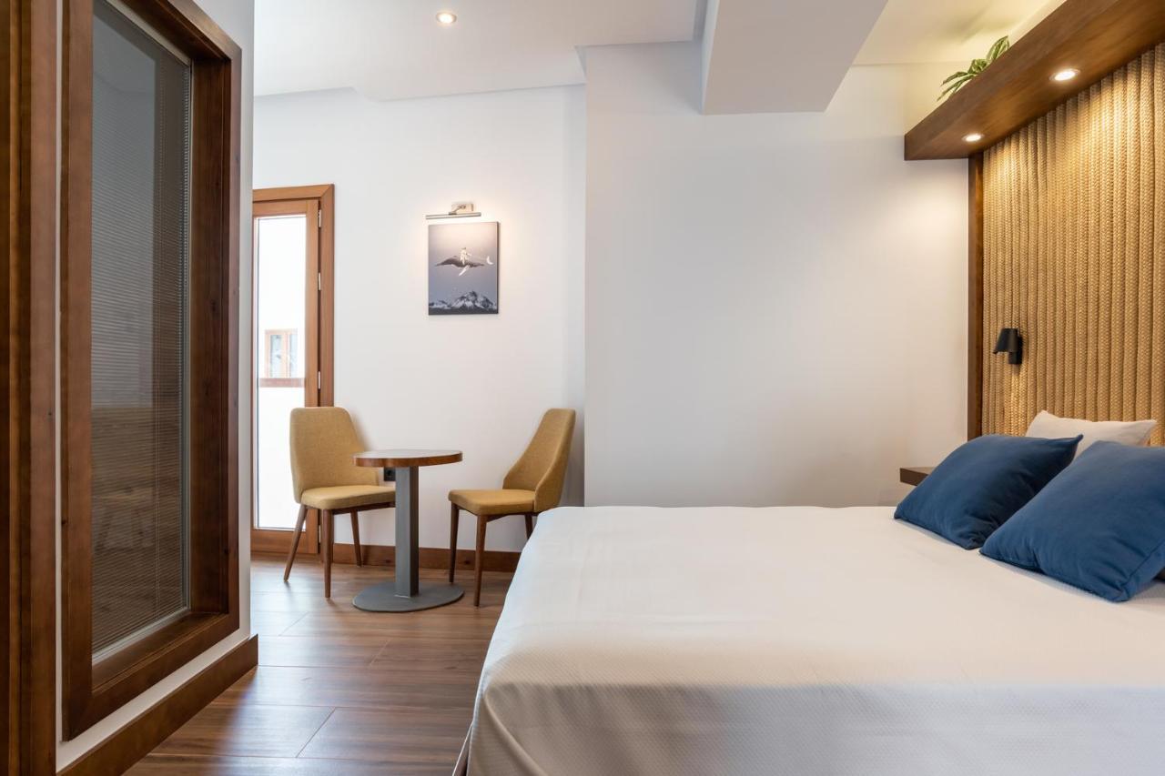 Hotel Antantie Conil De La Frontera Ngoại thất bức ảnh