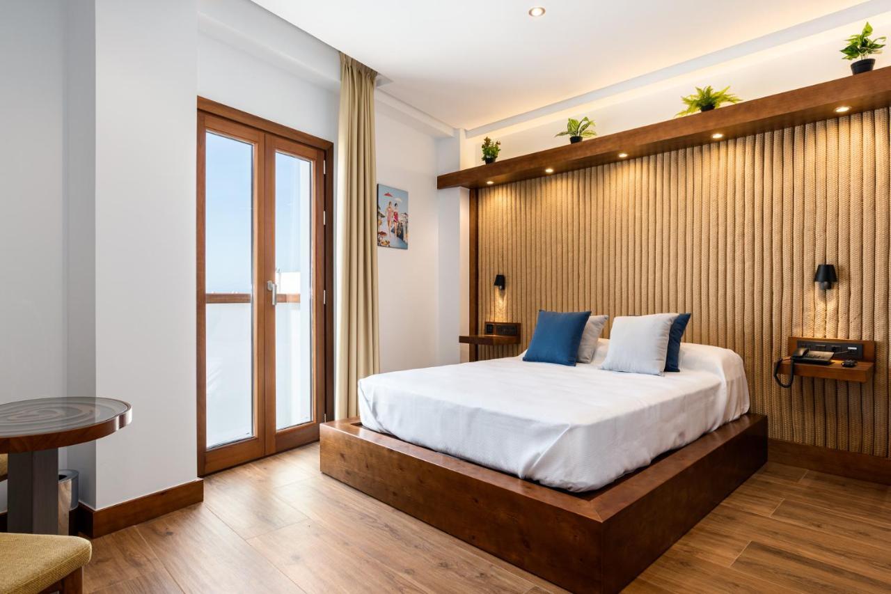 Hotel Antantie Conil De La Frontera Ngoại thất bức ảnh